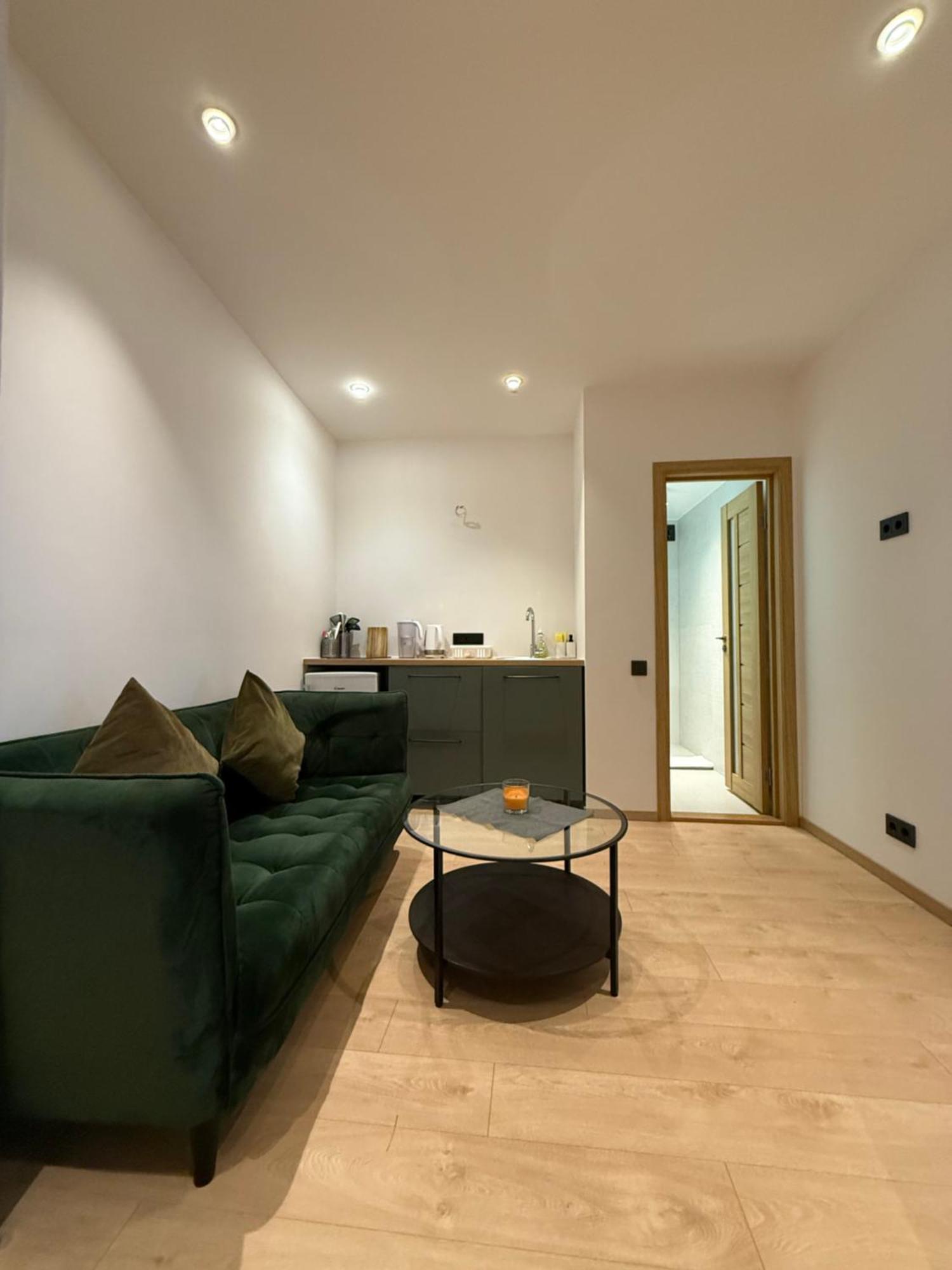 Lovely Two Bedroom In The Old Town Рига Экстерьер фото